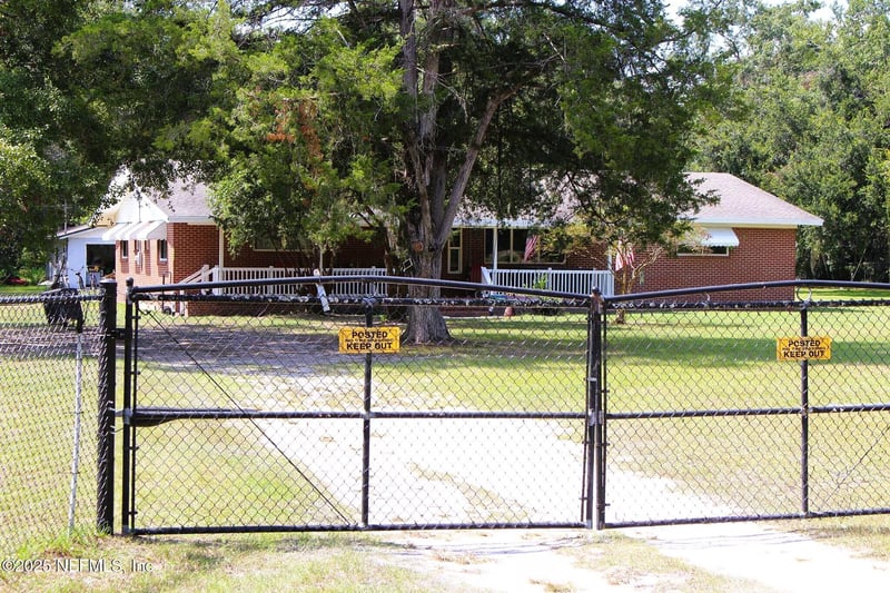 5136 Nathan Hale Rd, Jacksonville, FL 32221