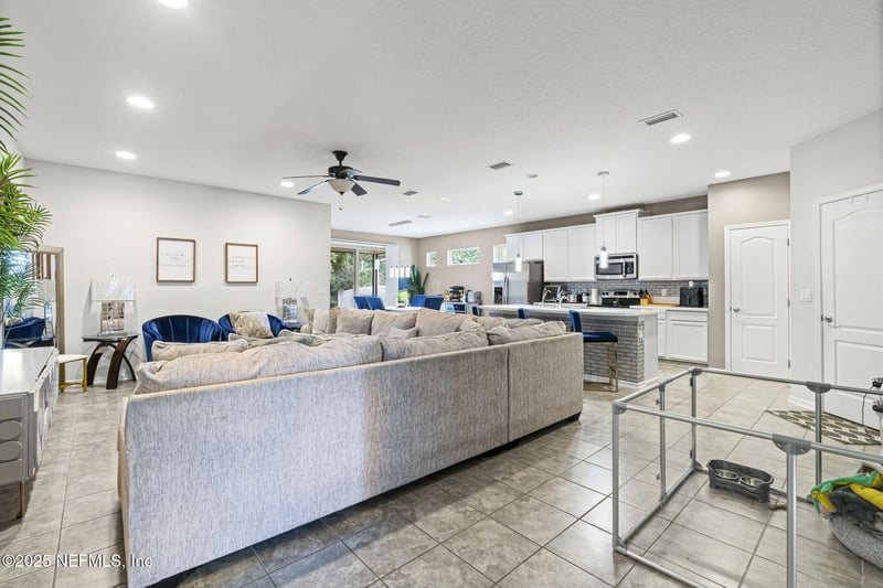 12313 Rouen Cove Dr, Jacksonville, FL 32226