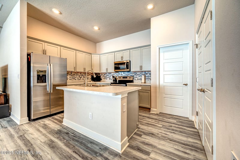 5848 Gilchrist Oaks Ct, Jacksonville, FL 32219