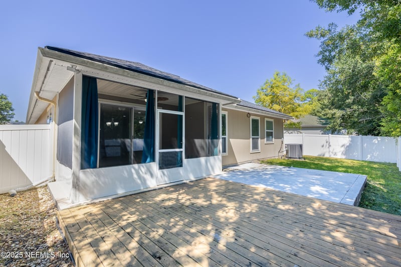 11567 Sycamore Cove Ln, Jacksonville, FL 32218