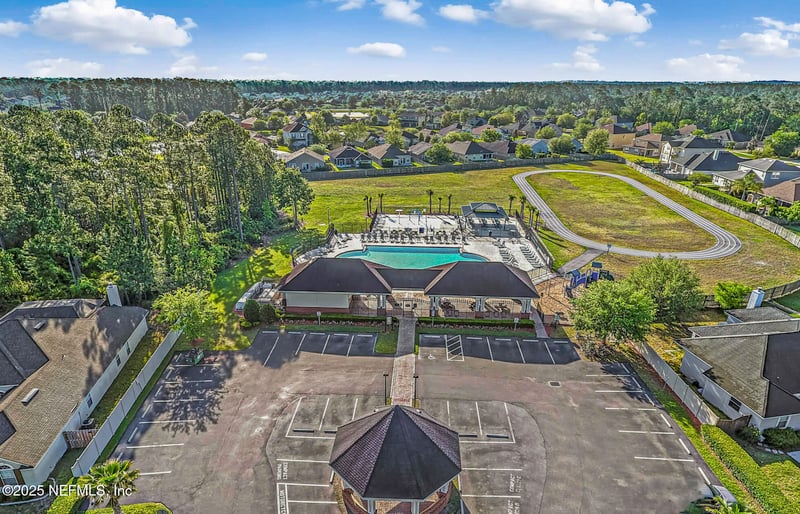 13735 Devan Lee Dr, Jacksonville, FL 32226