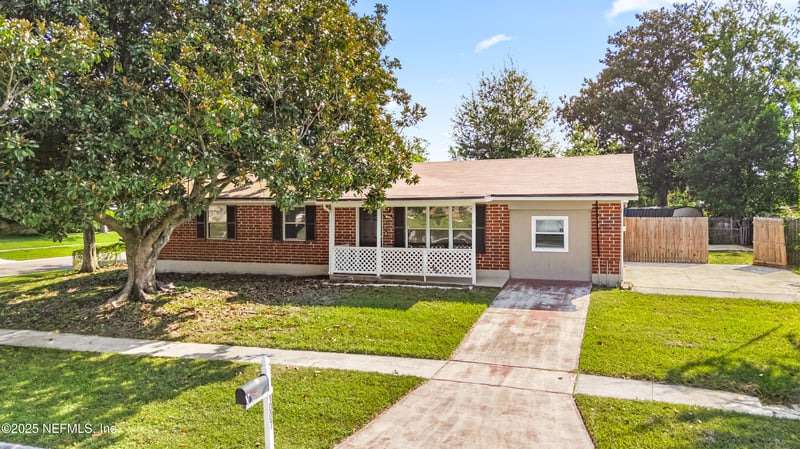 1007 Winstonian Way St, Jacksonville, FL 32221