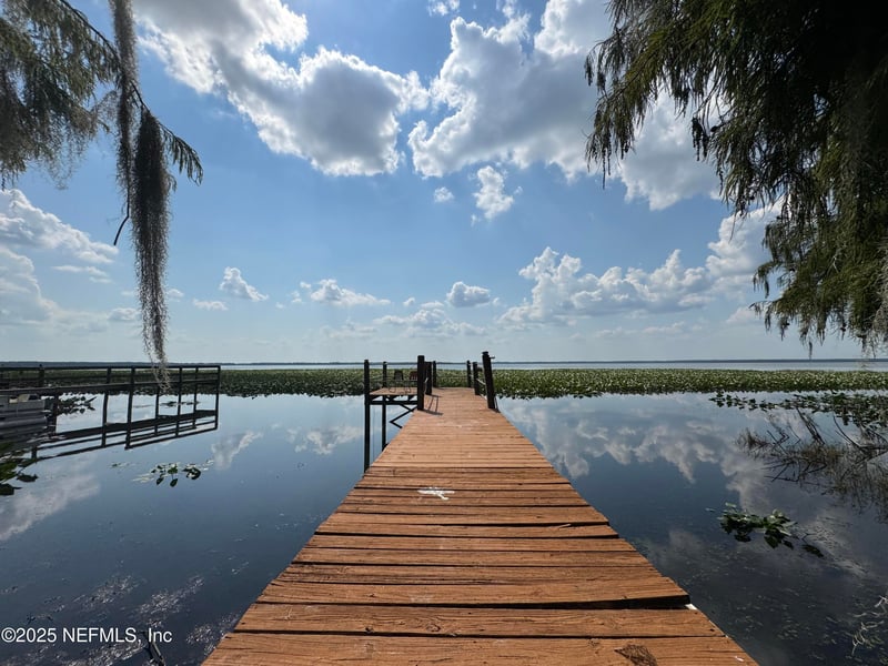 15102 Us 301 , Hawthorne, FL 32640