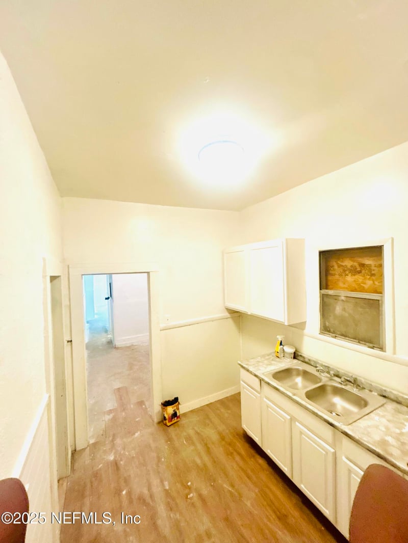 2117 Tuskegee Rd, Jacksonville, FL 32209