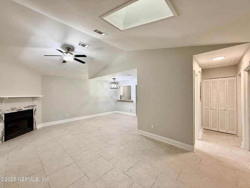 3801 Crown Point Rd #1074, Jacksonville, FL 32257