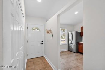 714 Aquatic Dr, Atlantic Beach, FL 32233