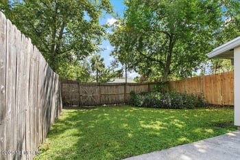 714 Aquatic Dr, Atlantic Beach, FL 32233