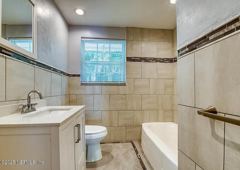 3173 St Augustine Rd, Jacksonville, FL 32207