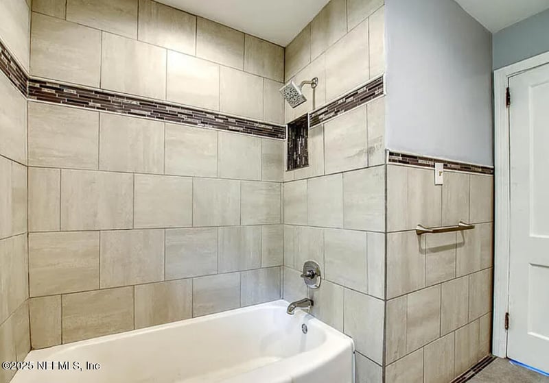 3173 St Augustine Rd, Jacksonville, FL 32207