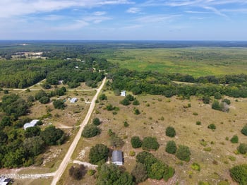 347 Chesser Monroe Rd, Hawthorne, FL 32640