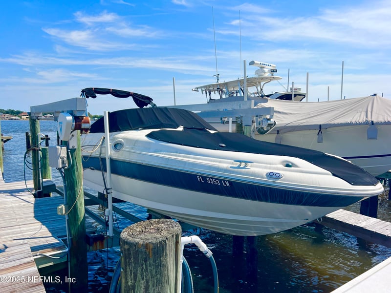 5015 Mariners Dr, Jacksonville, FL 32225