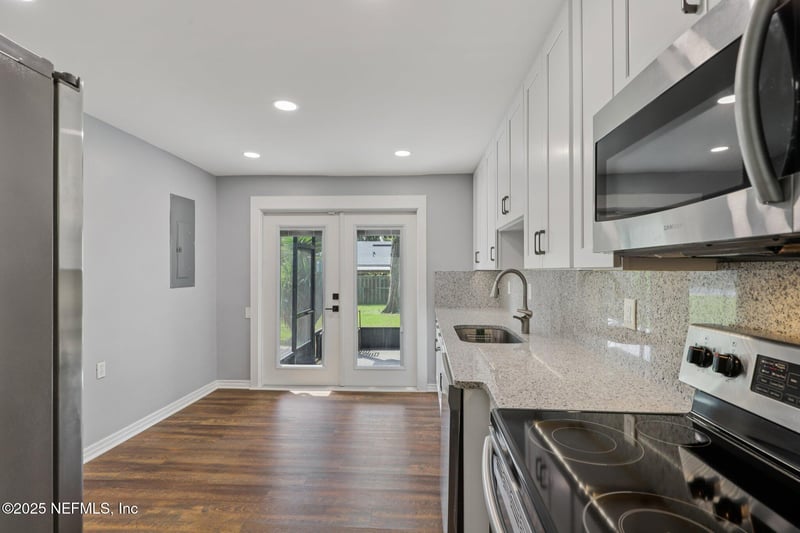 246 News St, Jacksonville, FL 32211