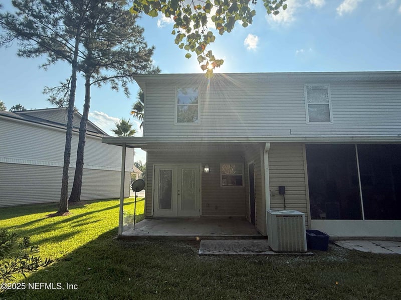 1869 Lago Del Sur Dr, Middleburg, FL 32068