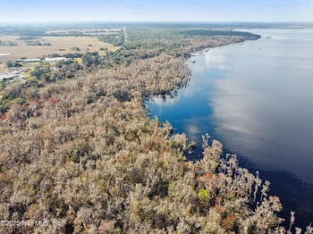 106 Union Ave, Crescent, FL 32112