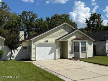 1845 Yukon Ct, Middleburg, FL 32068