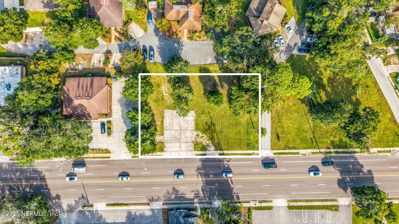 949 Cesery Blvd, Jacksonville, FL 32211