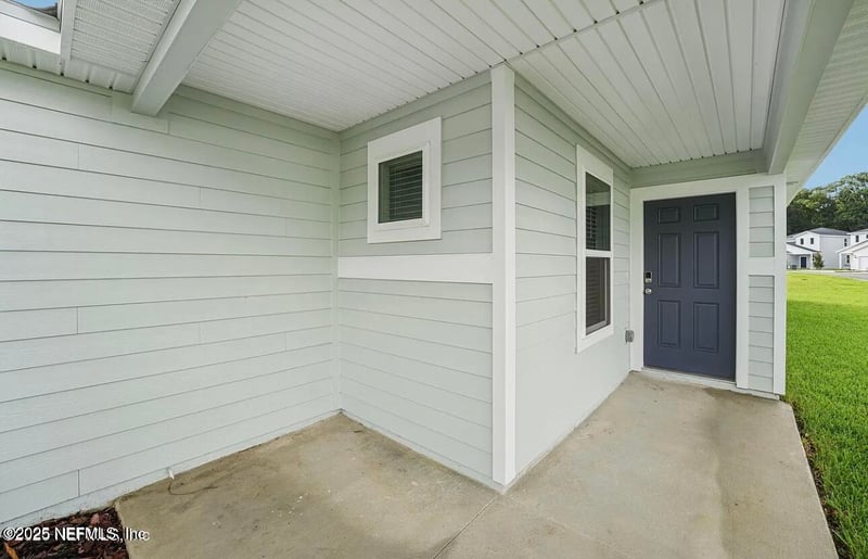 7500 Queensgate Cir, Jacksonville, FL 32219