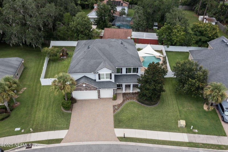 11725 Paddock Gates Dr, Jacksonville, FL 32223