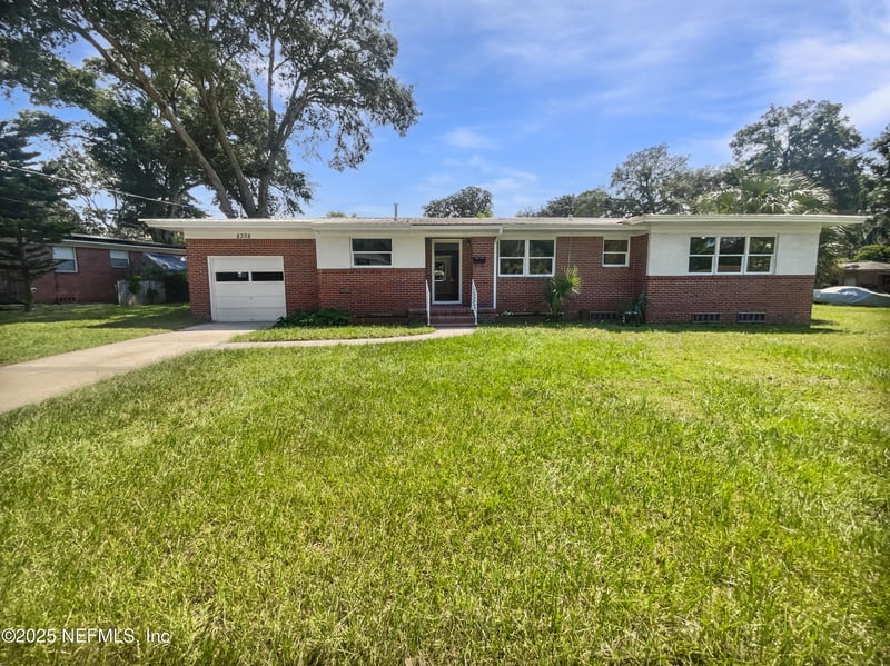 8308 Manavista St, Jacksonville, FL 32211