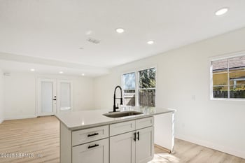 732 57th Street Ct, Jacksonville, FL 32208