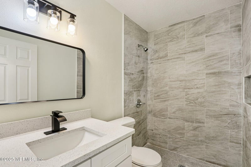 732 57th Street Ct, Jacksonville, FL 32208