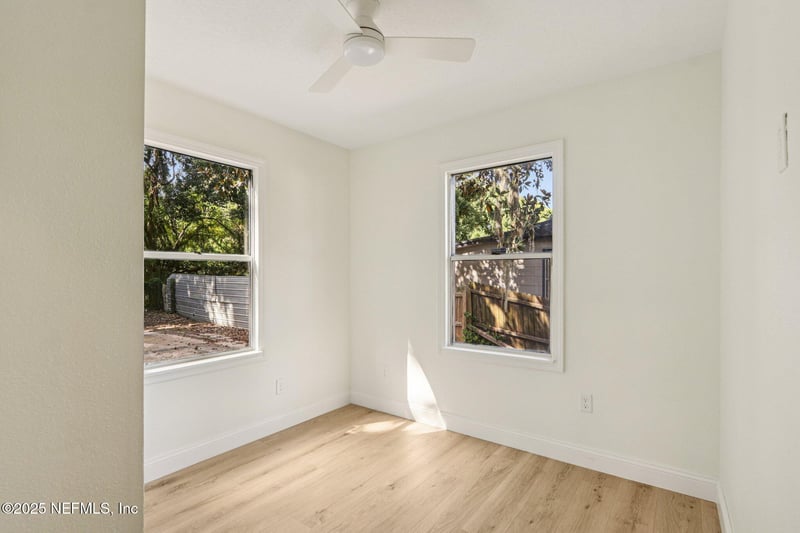 732 57th Street Ct, Jacksonville, FL 32208