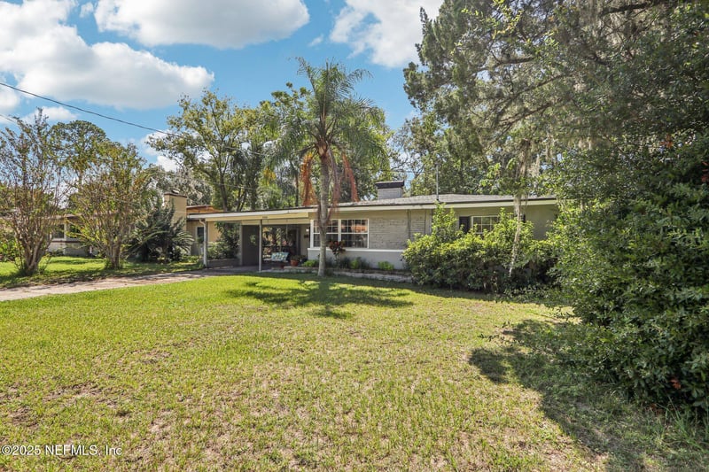 1914 Clemson Rd, Jacksonville, FL 32217