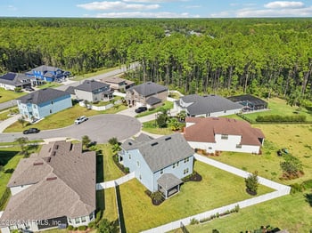 809 Laurel Valley Dr, Orange Park, FL 32065