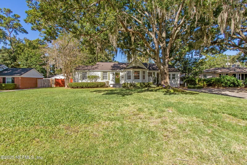 4966 Arapahoe Ave, Jacksonville, FL 32210