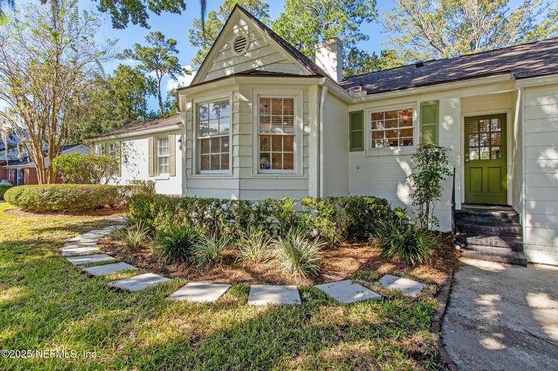 4966 Arapahoe Ave, Jacksonville, FL 32210