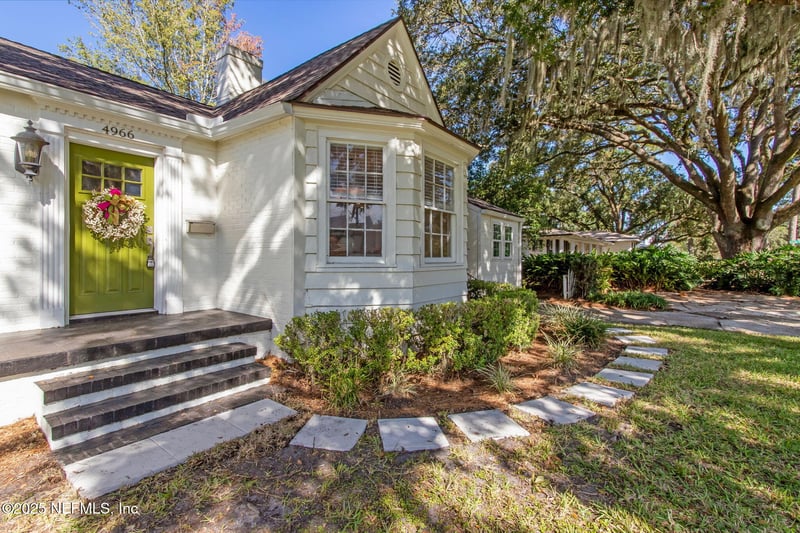 4966 Arapahoe Ave, Jacksonville, FL 32210