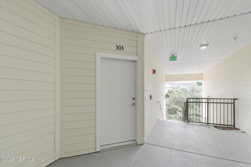 4932 Key Lime Dr #303, Jacksonville, FL 32256