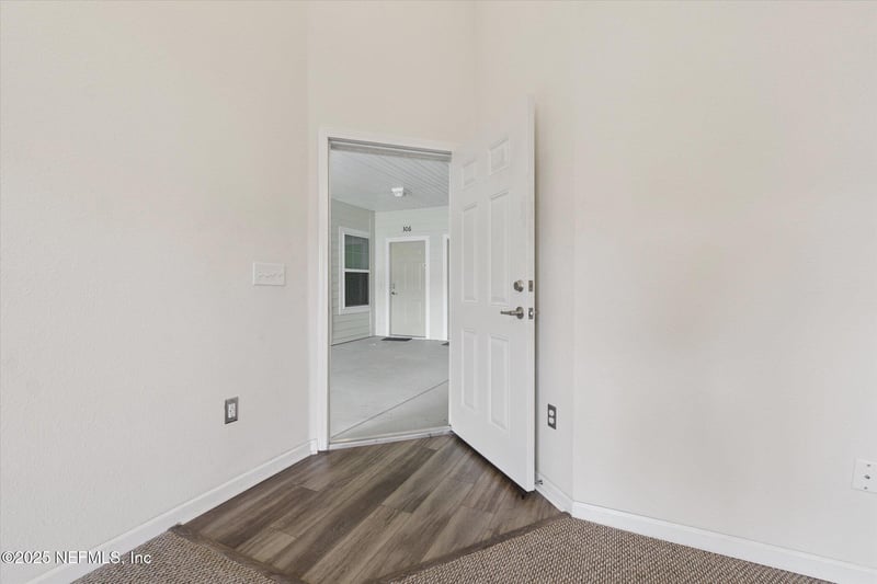 4932 Key Lime Dr #303, Jacksonville, FL 32256