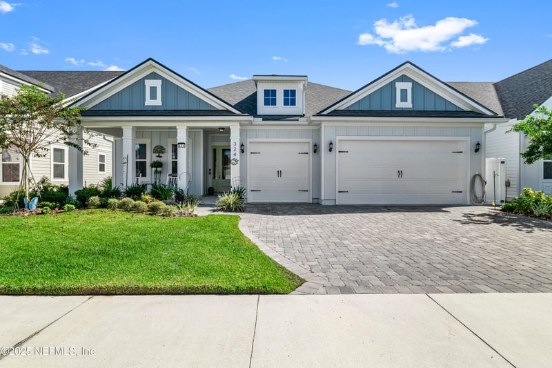 324 Sawgrass Dr, Yulee, FL 32097