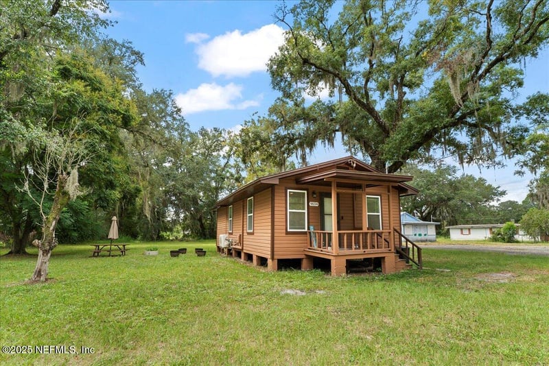 9034 Crystal Springs Rd, Jacksonville, FL 32221