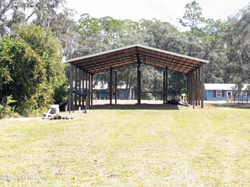 211 Ida Blvd, Interlachen, FL 32148