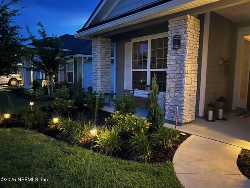 1694 Lewis Lake Ln, Middleburg, FL 32068