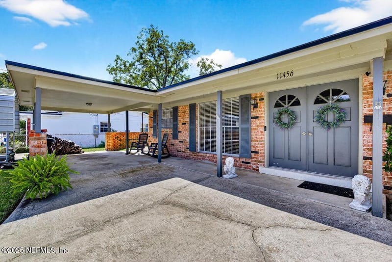 11456 Avery Dr, Jacksonville, FL 32218