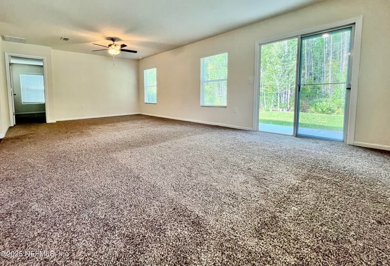 70 Cannon Ball Dr, St Augustine, FL 32084