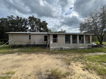 226 Ellen Ave, Interlachen, FL 32148