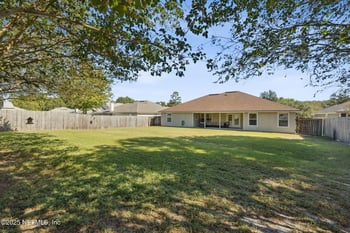 1967 Belhaven Dr, Orange Park, FL 32065