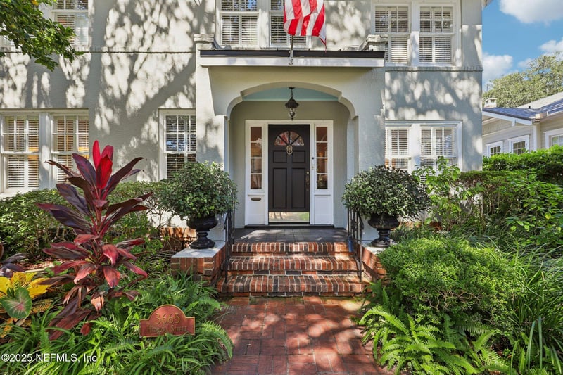 3665 Hedrick St, Jacksonville, FL 32205