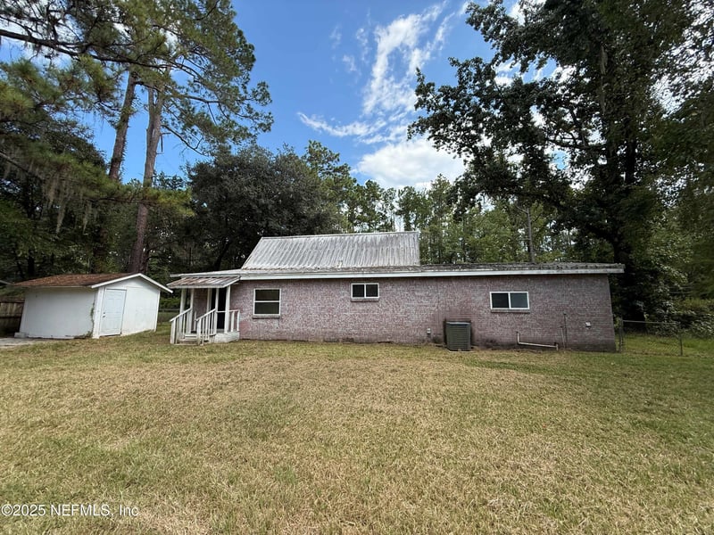 43739 Ratliff Rd, Callahan, FL 32011