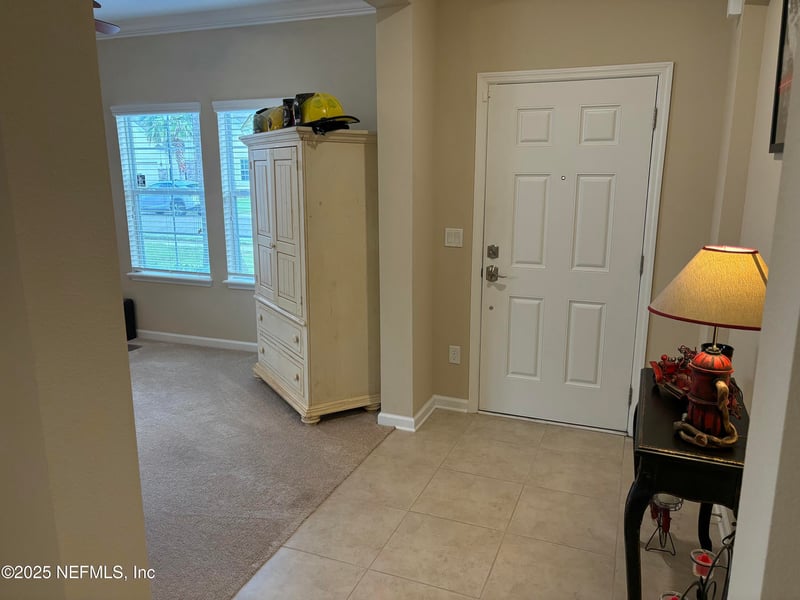 187 Bradford Lake Cir, Jacksonville, FL 32218