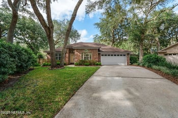 1440 Running Brook Ct, Jacksonville, FL 32225