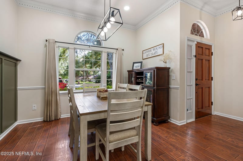 1440 Running Brook Ct, Jacksonville, FL 32225