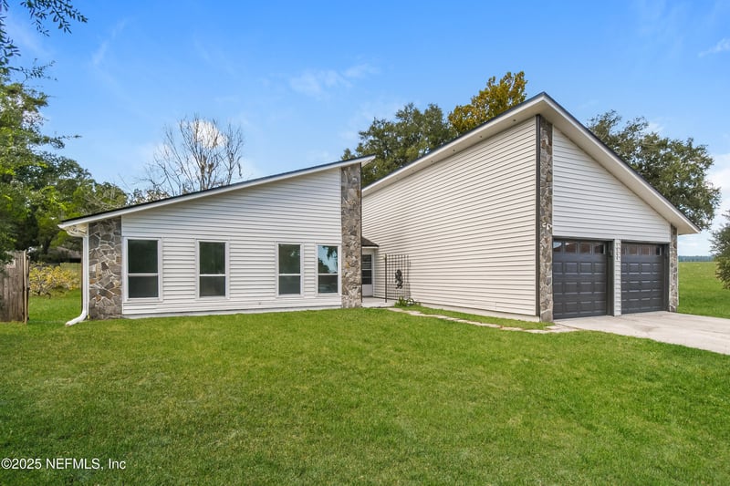 1064 Rene Ct, Orange Park, FL 32065