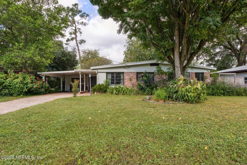 2504 Ironwood Dr, Jacksonville, FL 32216