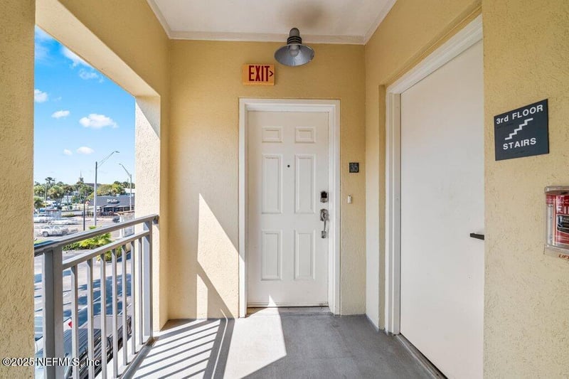 525 3rd St #315, Jacksonville Beach, FL 32250
