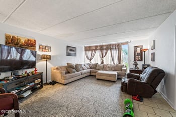 3401 Townsend Blvd #303, Jacksonville, FL 32277